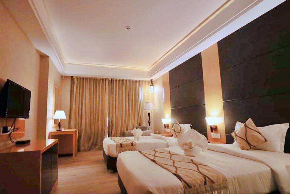 Bindiram Express By Shrigo Hotels Sitapur Muafi 外观 照片