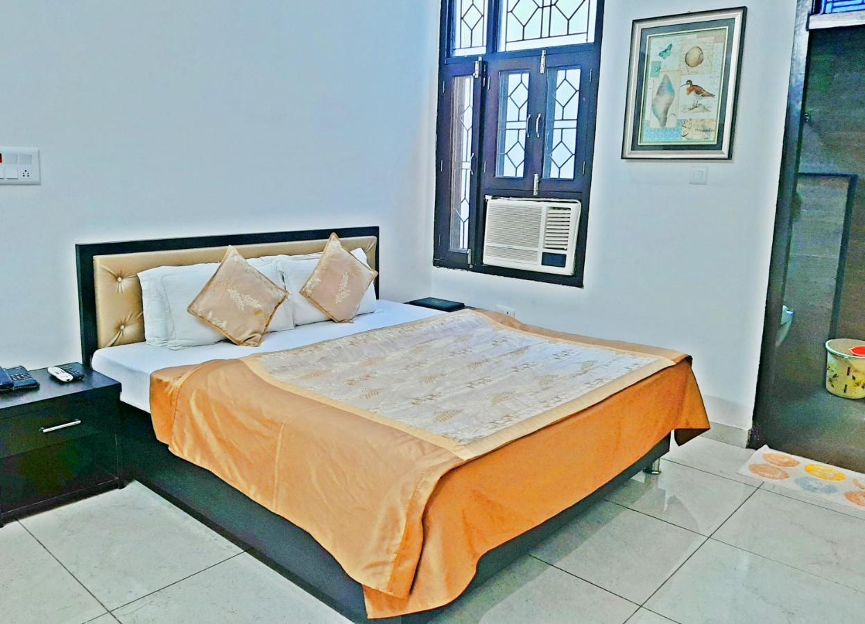 Bindiram Express By Shrigo Hotels Sitapur Muafi 外观 照片